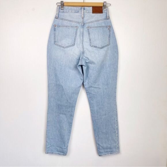 Madewell The Curvy Perfect Vintage Jean in Fitzgerald Wash 24 - Picture 5 of 10